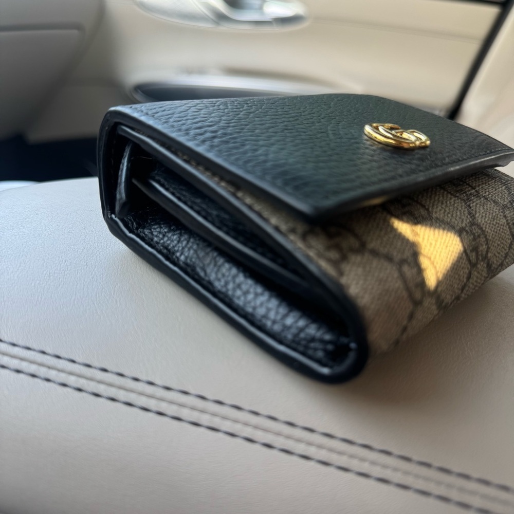 Gucci GG Marmont bi-color  Black Women's medium Wallet - Picture 2 of 8
